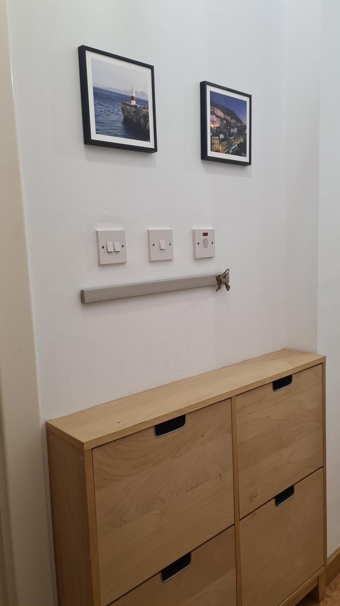 Gibraltar Town Centre Flat With Roof Terrace 아파트 외부 사진
